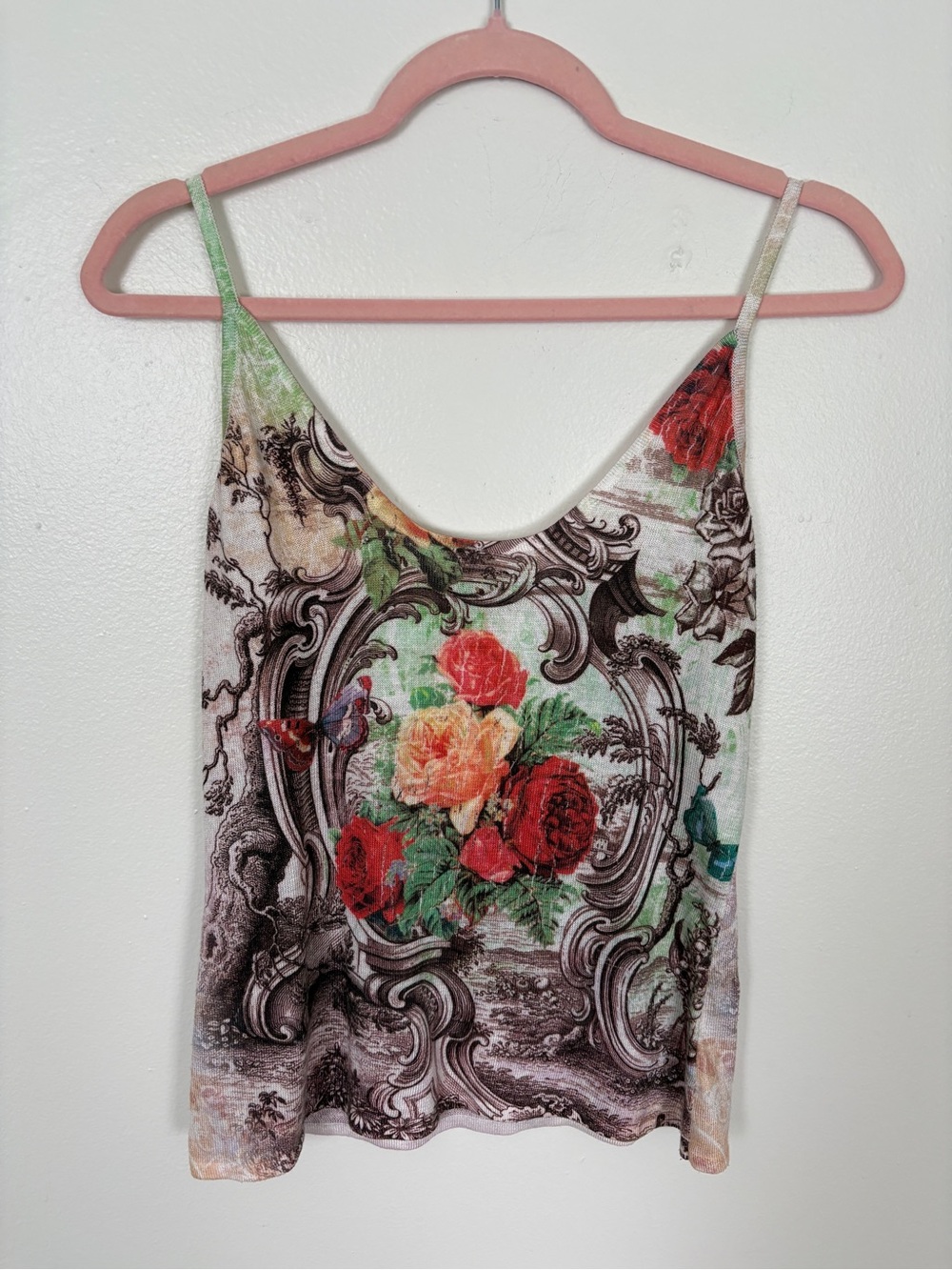 Etoile du Monde Two-Piece Cami and Cardigan Matching Set with Rose Print